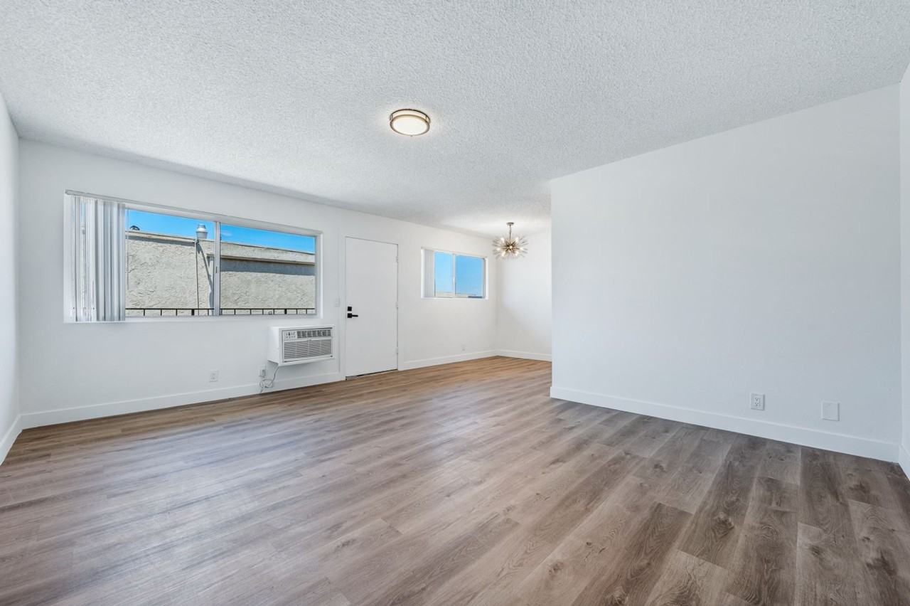 the HIVE @ South (5700 Ackerfield) - Photo 3 of 50