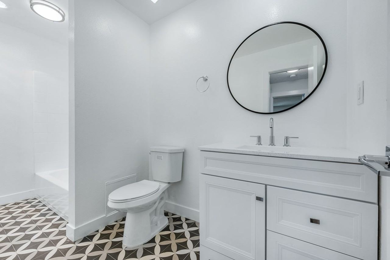 the HIVE @ South (5700 Ackerfield) - Photo 4 of 50