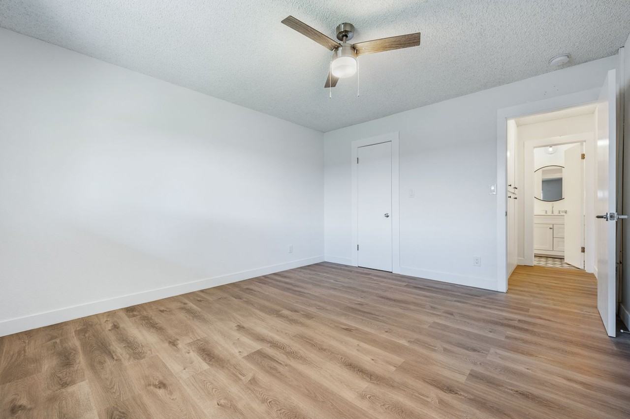 the HIVE @ South (5700 Ackerfield) - Photo 5 of 50