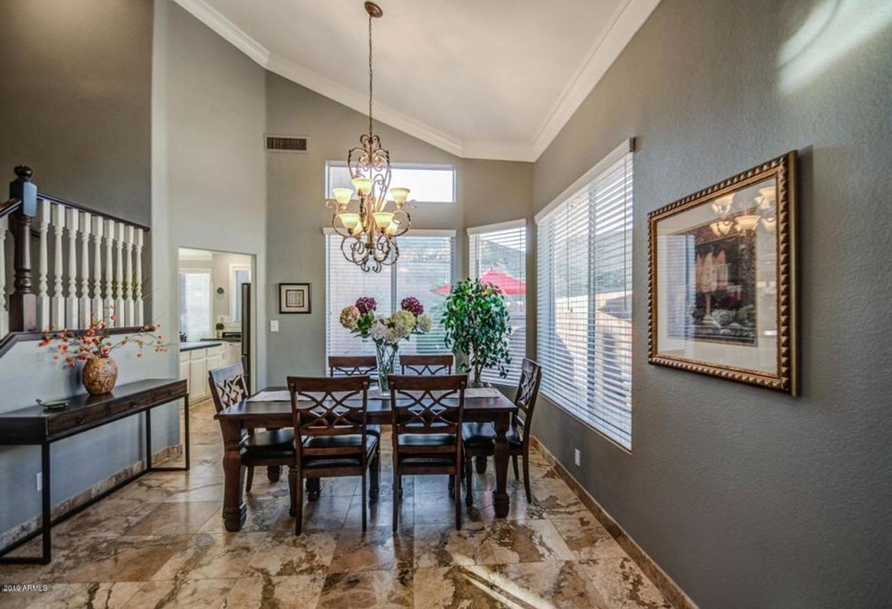 14652 S 7th Pl - Photo 7 of 28