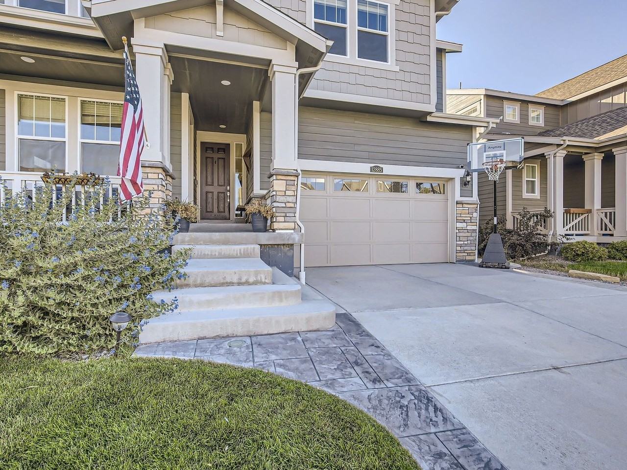 12885 Bay St - Photo 3 of 47