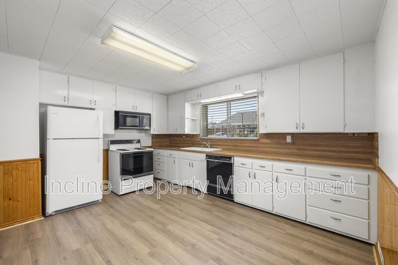 11920 S Redwood Rd - Photo 7 of 21