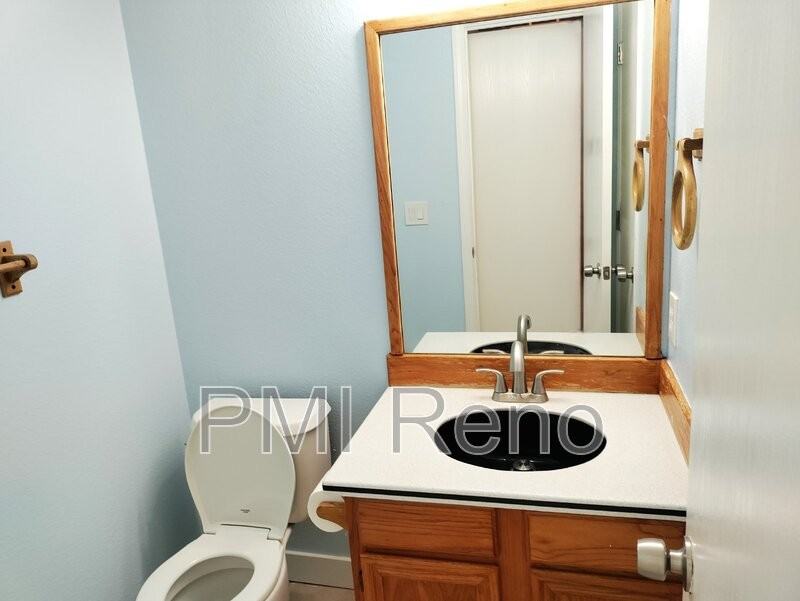 3042 Chilcoot Dr - Photo 6 of 16
