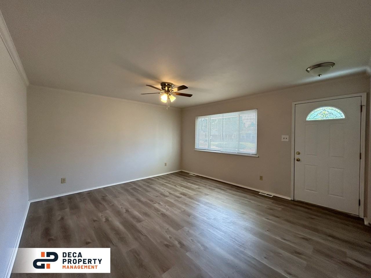 11739 Benedetta Dr - Photo 2 of 18