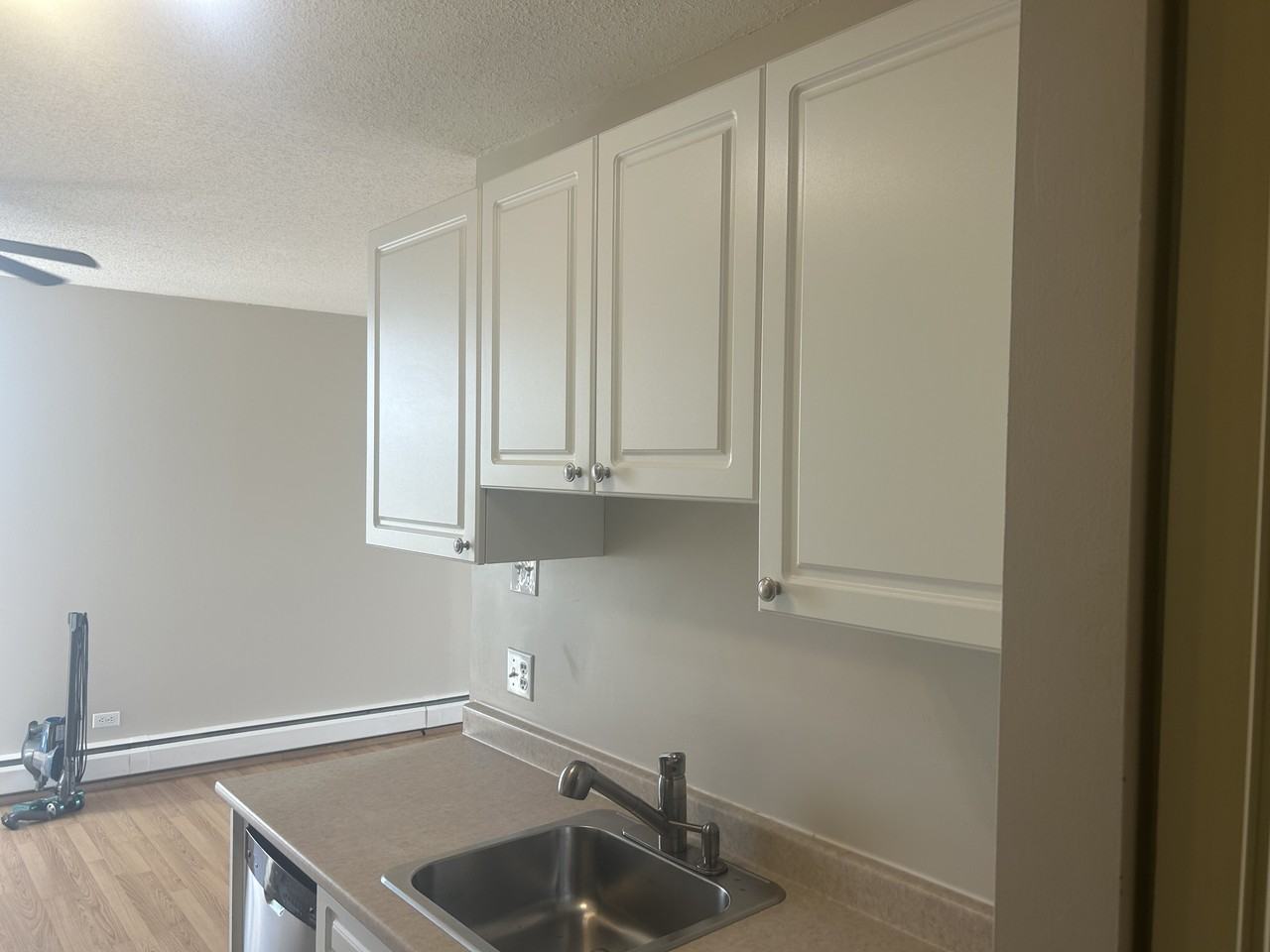 9900 Saskatchewan Dr Nw - Photo 3 of 26