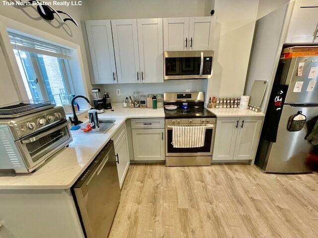 16 Cleveland Pl #2 - Photo 5 of 15