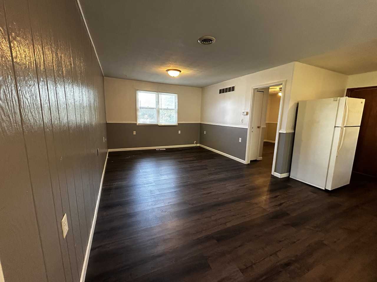 126 Amsler Street #B - Photo 3 of 9