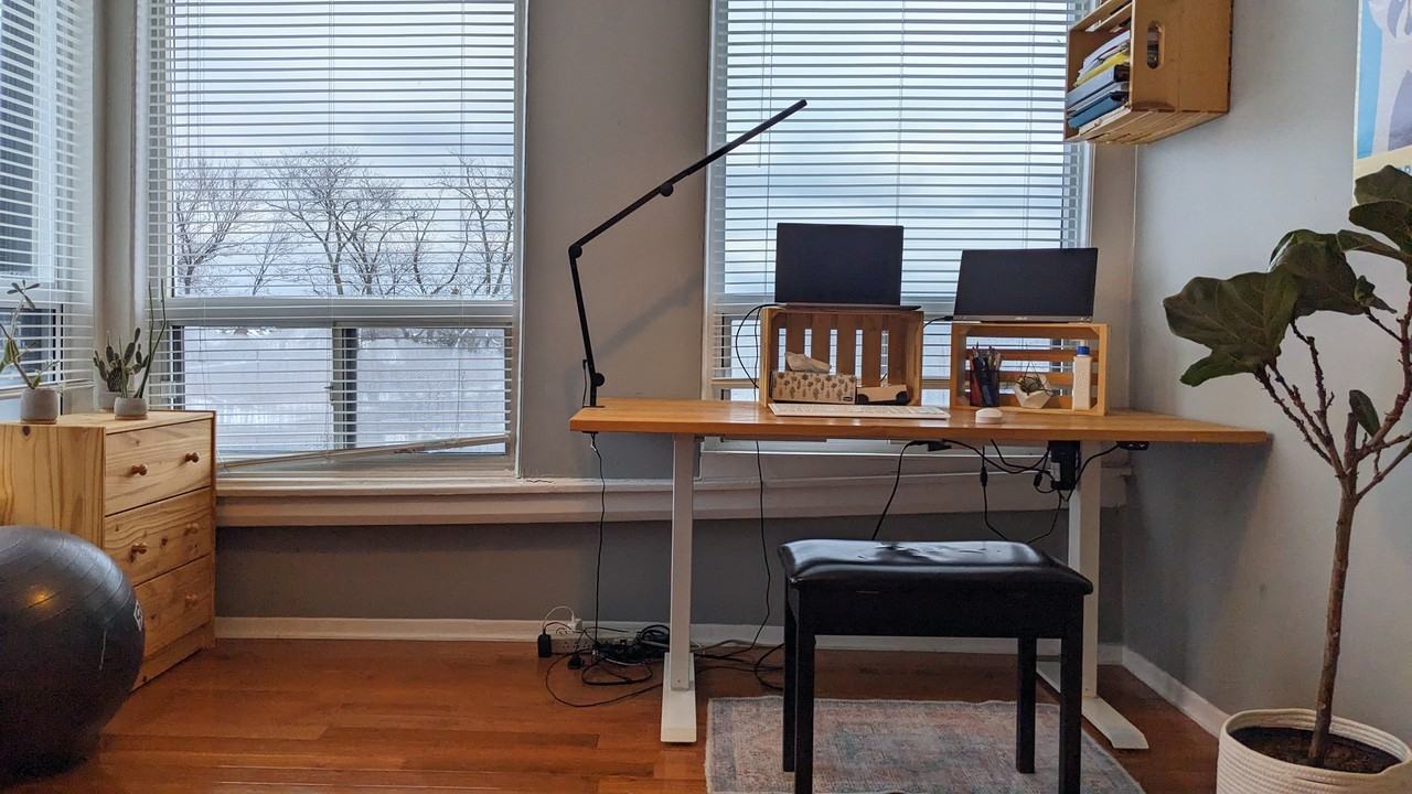 1621 Queen Street West - Photo 3 of 7