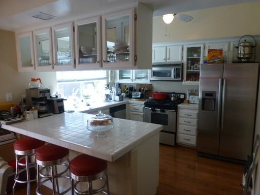 23958 Oakland Ct - Photo 2 of 10