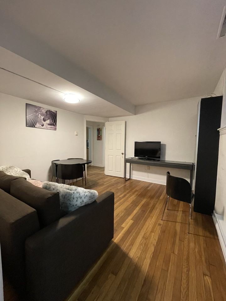 788 McLean Street - Photo 3 of 11