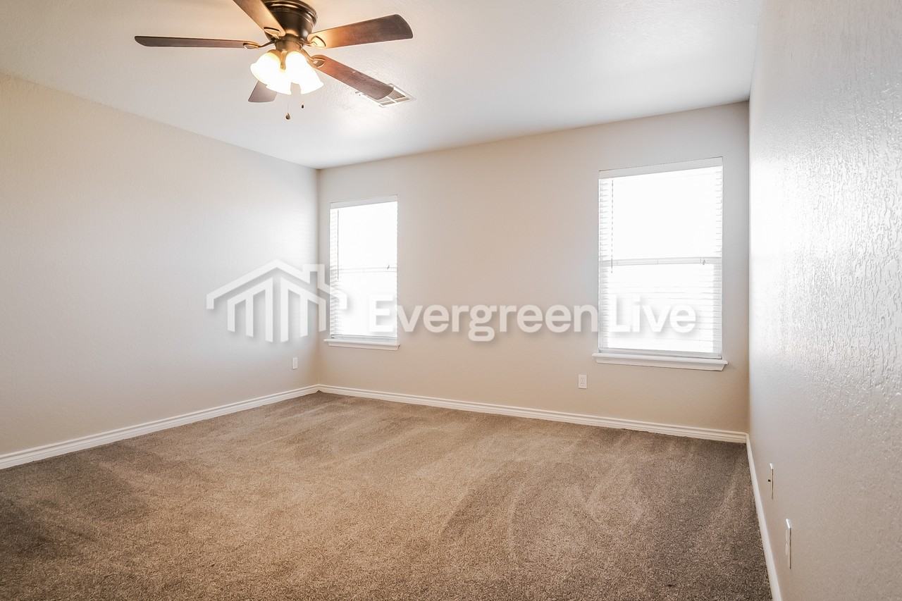 11009 N 146th East Ave - Photo 7 of 16