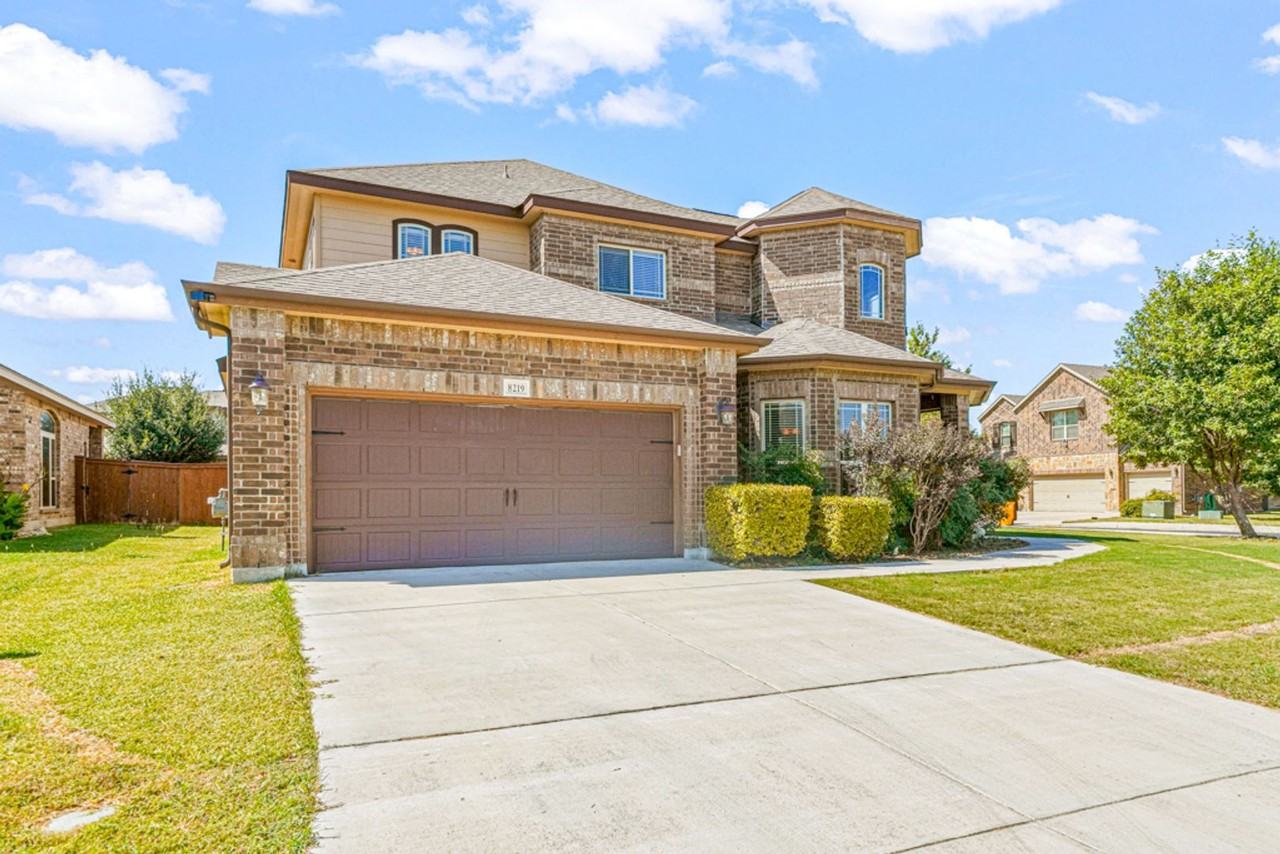 8219 High Noon Way - Photo 3 of 49