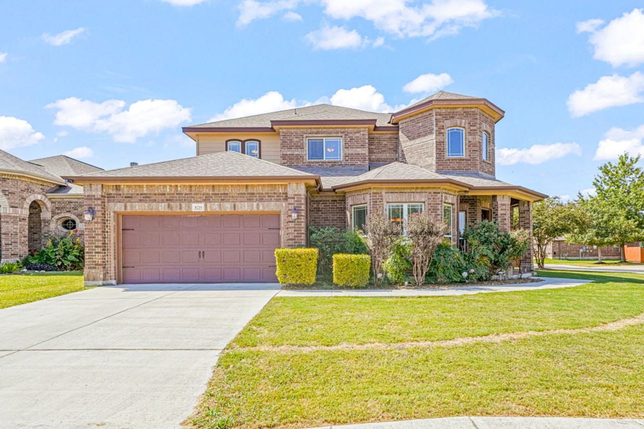 8219 High Noon Way - Photo 4 of 49