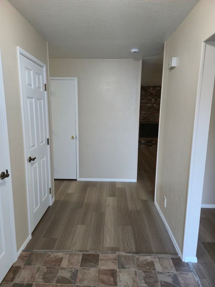1030 Mcdonald Dr - Photo 2 of 24