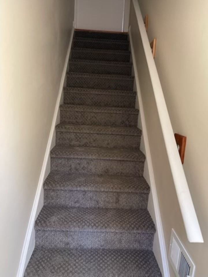 Maple Ave 609 Cheshire - Photo 2 of 15