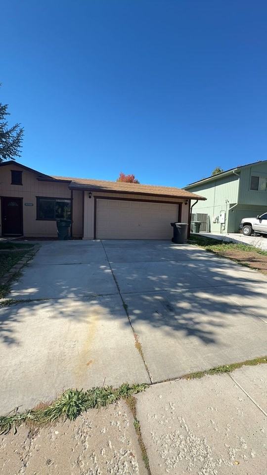 3311 W Wilson Dr - Photo 3 of 11