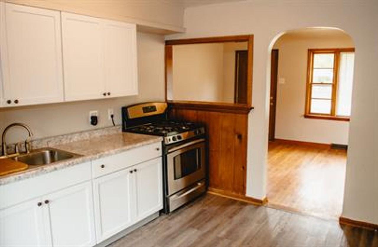 242 S Gravel Pit Rd - Photo 7 of 19