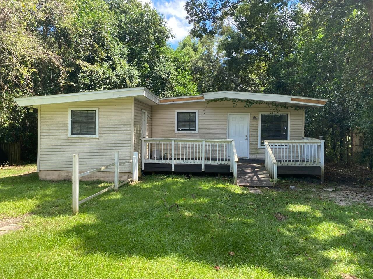 1509 Mayhew St - Photo 3 of 28