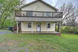 featured image of 635 S Mckee St