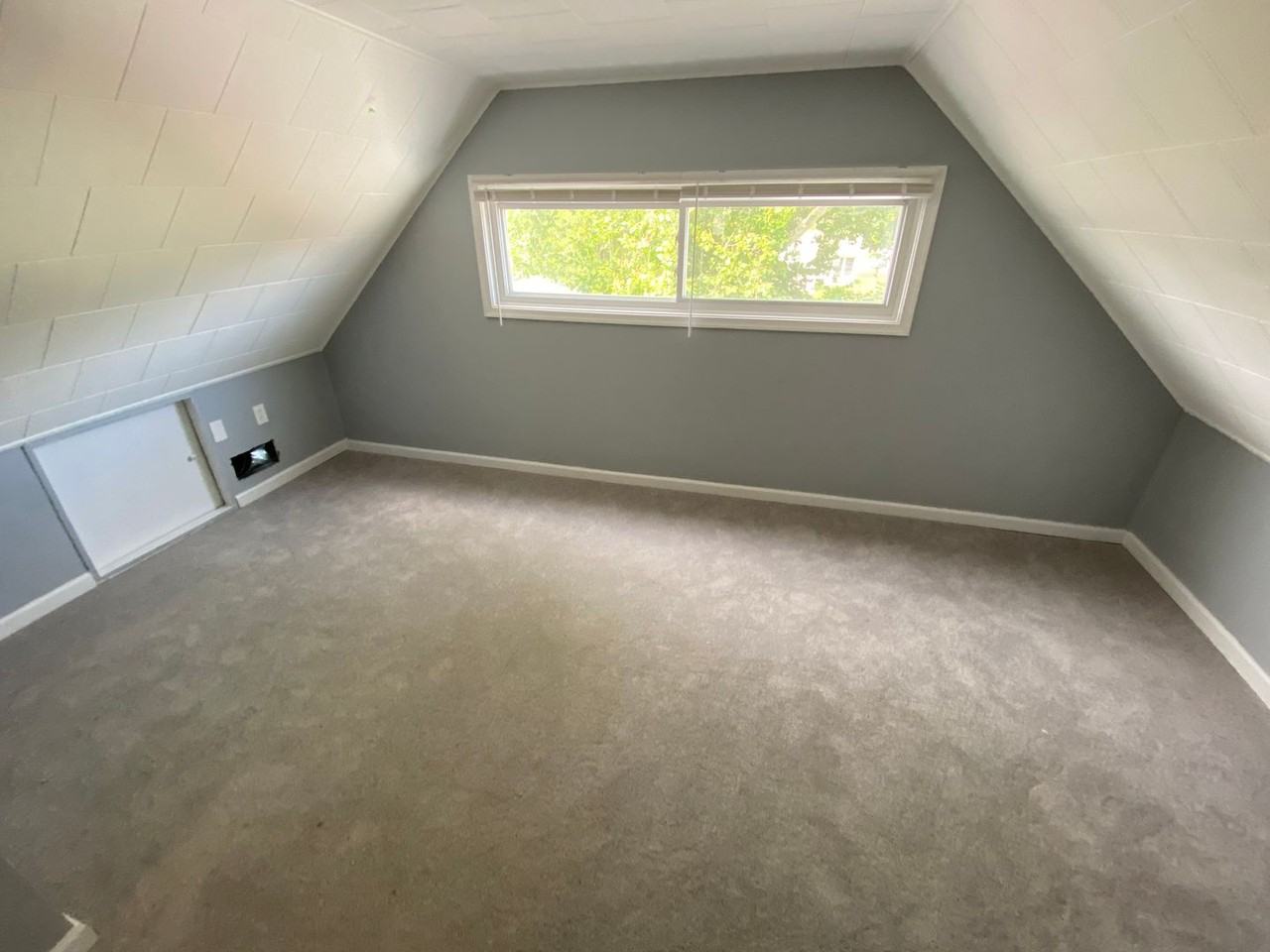 99 Indian Creek Drive - Photo 4 of 5