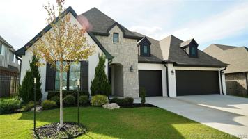 featured image of 12912 S 6th St