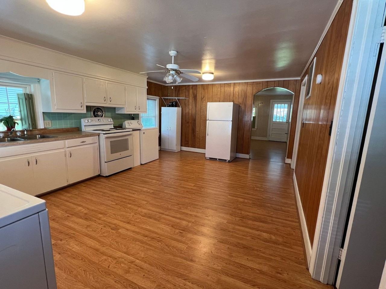 500 E Hargett St - Photo 3 of 8