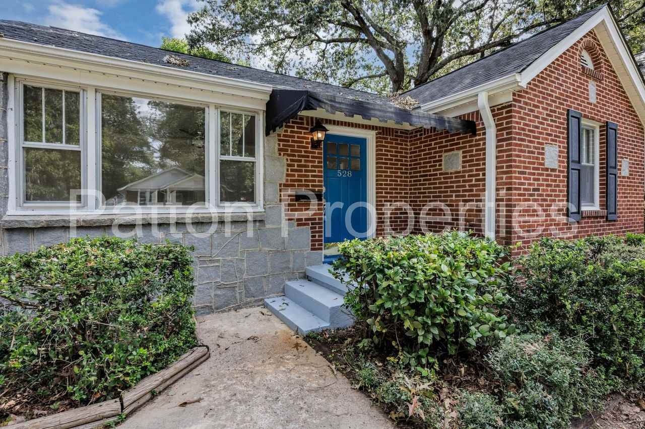 528 Dogwood St - Photo 2 of 23