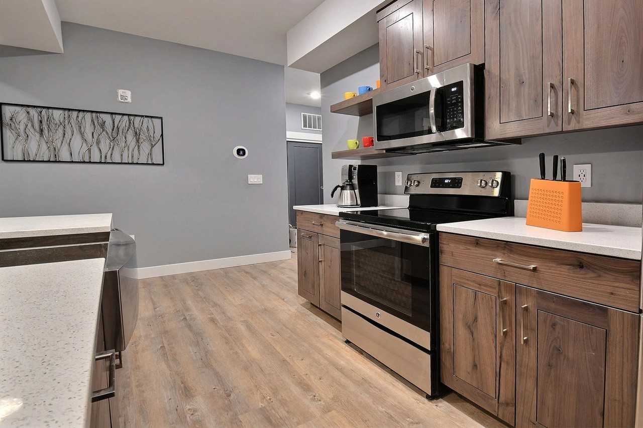 1846 Prospector Ave #300 - Photo 3 of 17