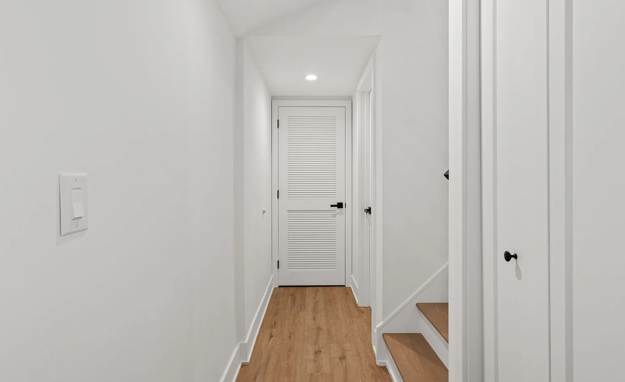 1546 N Darien St - Photo 7 of 37