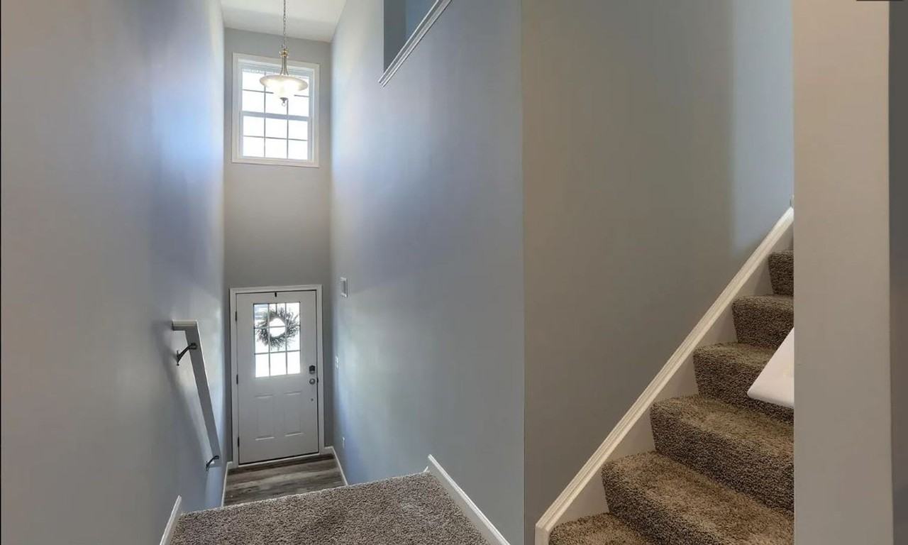 2317 Bartlett Rd - Photo 4 of 29