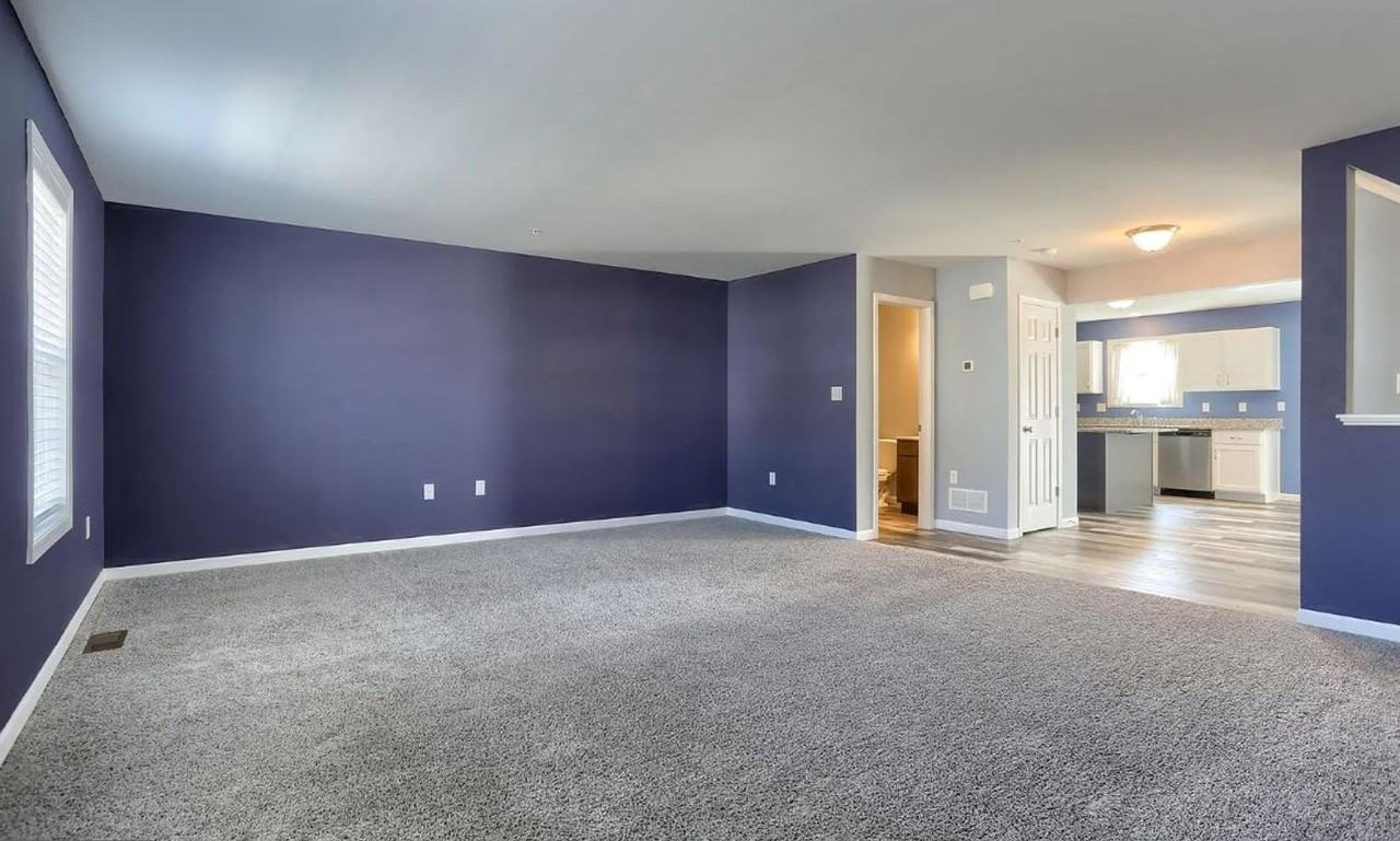 2317 Bartlett Rd - Photo 6 of 29