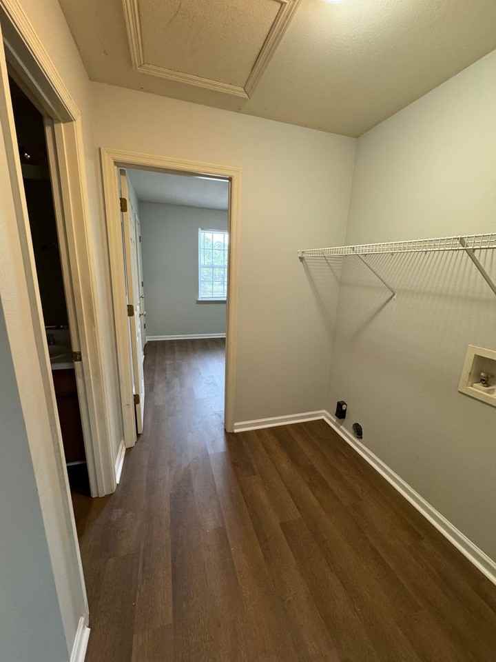 Greene - 1301 - Photo 3 of 8