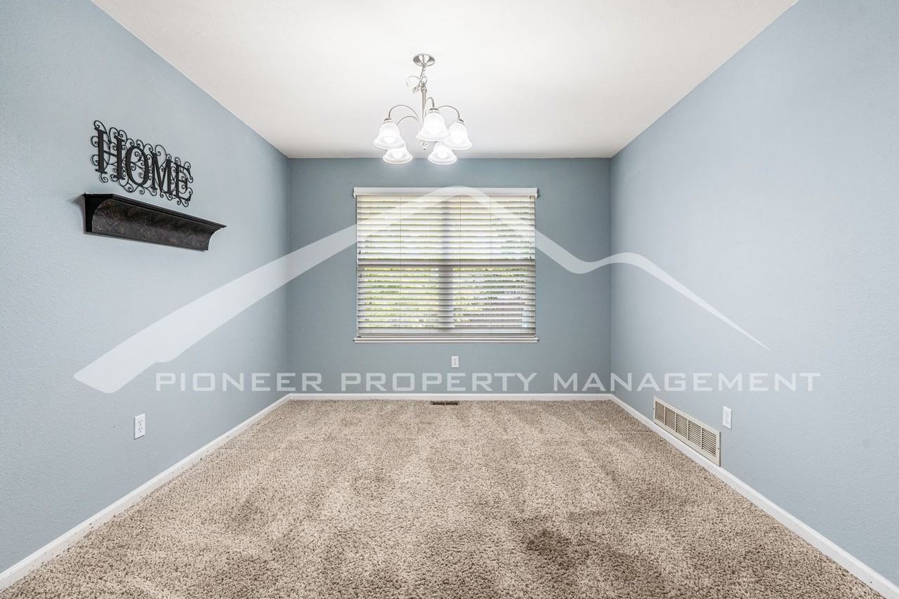 12489 W 84th Dr - Photo 3 of 23