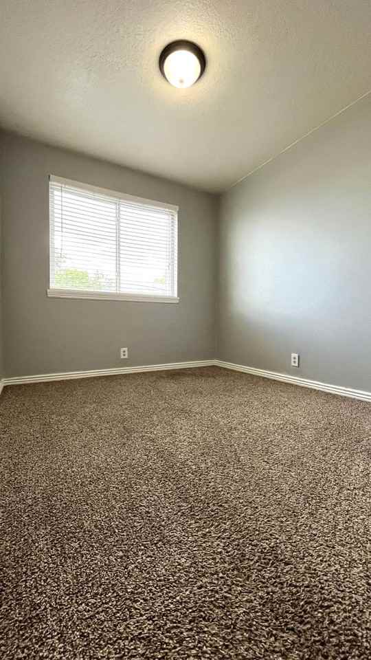 8042 W Copperfield Pl #21 - Photo 3 of 16