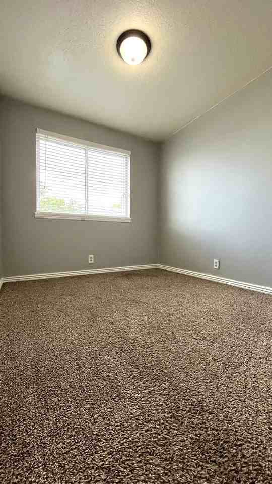 8042 W Copperfield Pl #21 - Photo 4 of 16