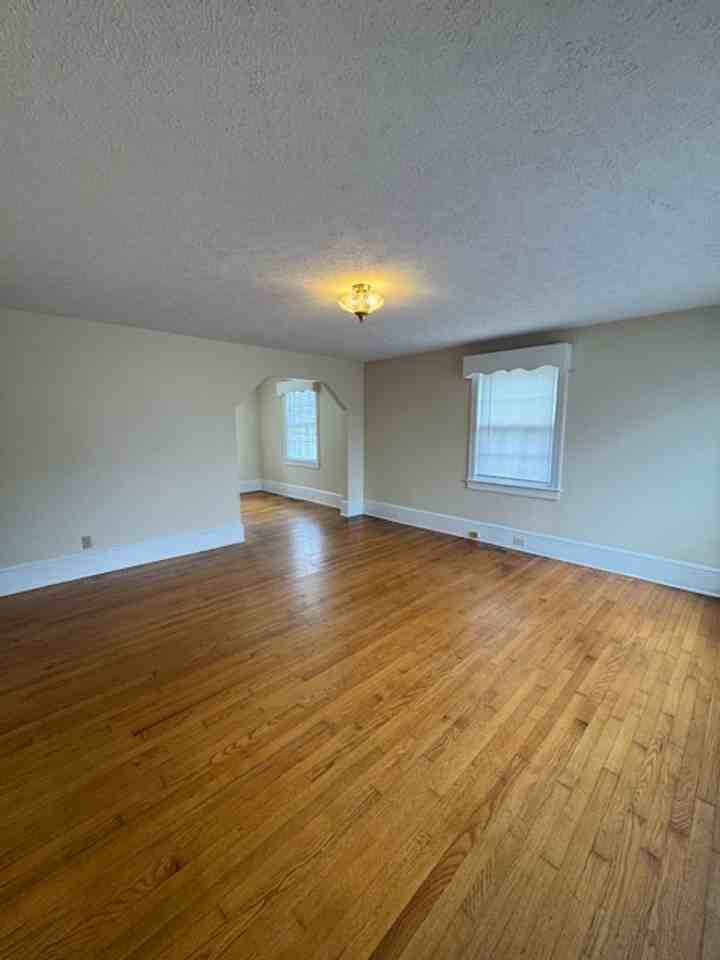 2038 Jackson St - Photo 2 of 16