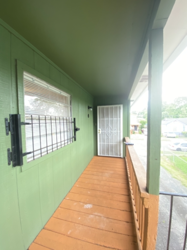 19 3rd Ave S #C - Photo 2 of 11