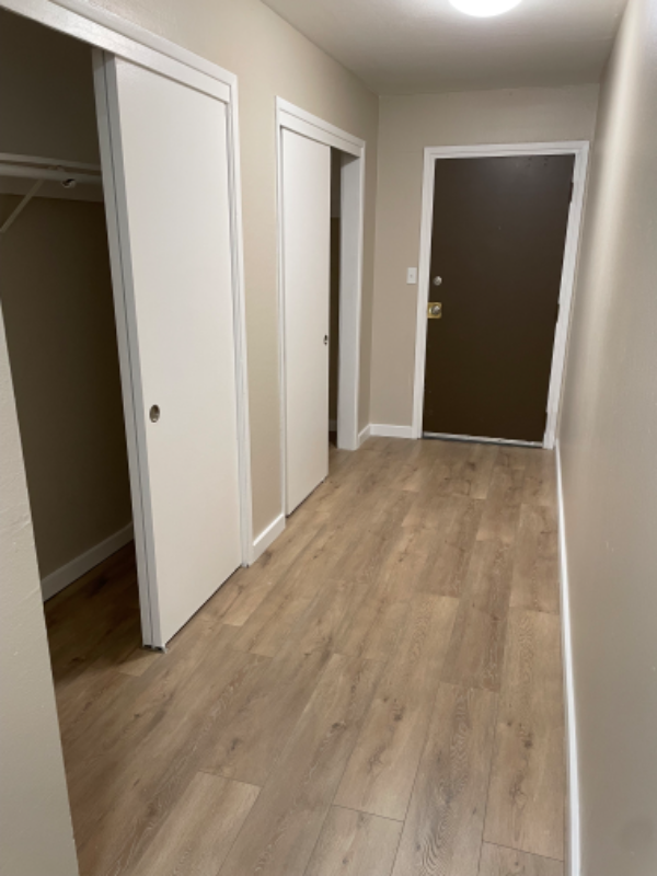 4100 Lyon Ave #4 - Photo 2 of 8