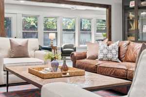 featured image of 6926 Royal Ln