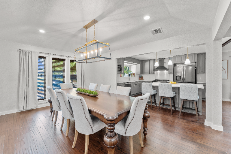 6926 Royal Ln - Photo 4 of 20