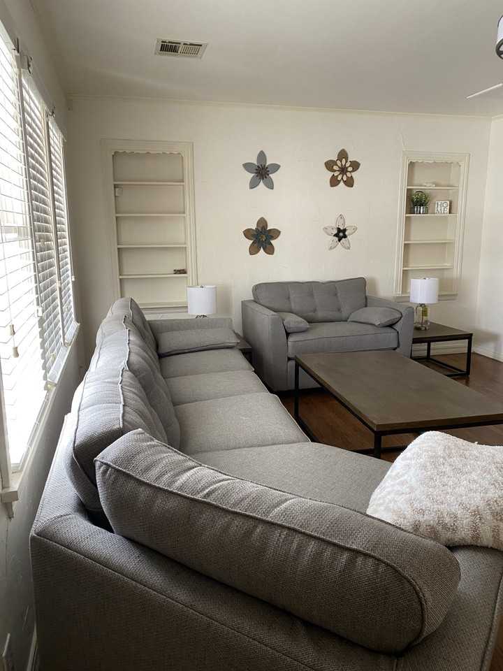 2501 Cummings Dr #NA - Photo 2 of 15