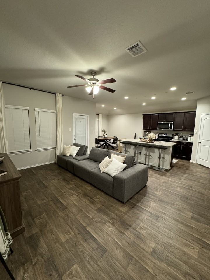 18241 Cascadia Mill Ct #NA - Photo 2 of 11