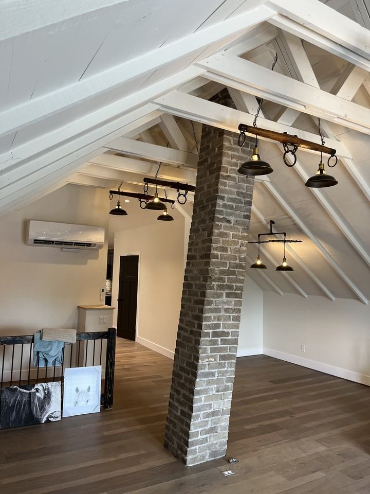 202 E Main St #301 - Photo 3 of 12