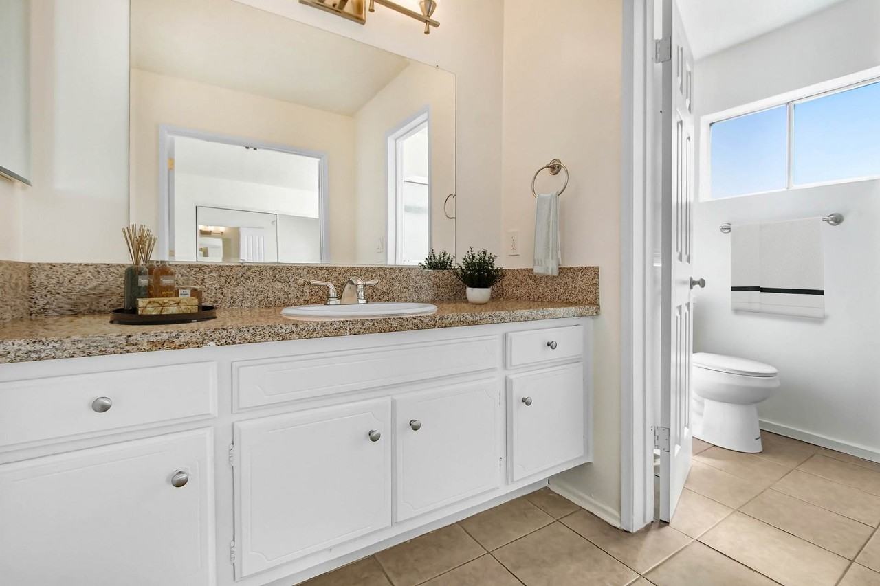 Windsor Arms - Photo 5 of 22