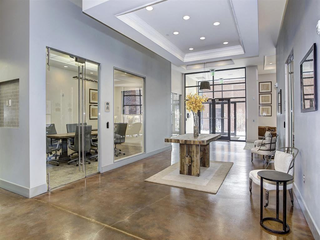 The Gunther - Photo 4 of 33