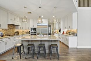 Kelliwood Arbor Ln - Photo 1 of 1