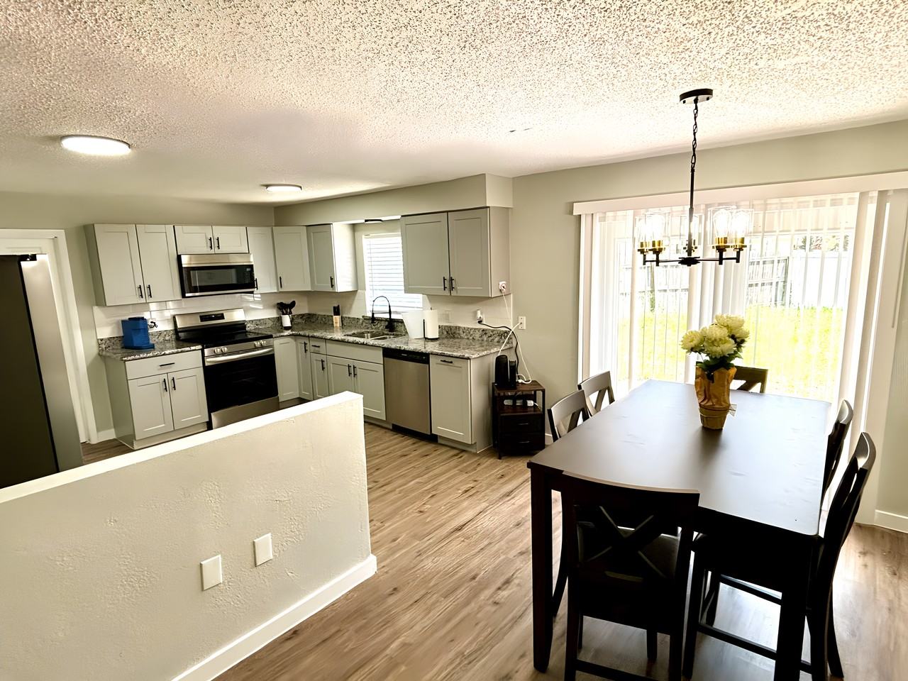 Barnesdale Dr - Photo 2 of 14