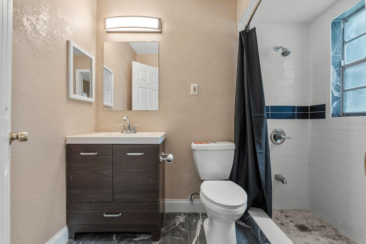 Amador Cir - Photo 4 of 19