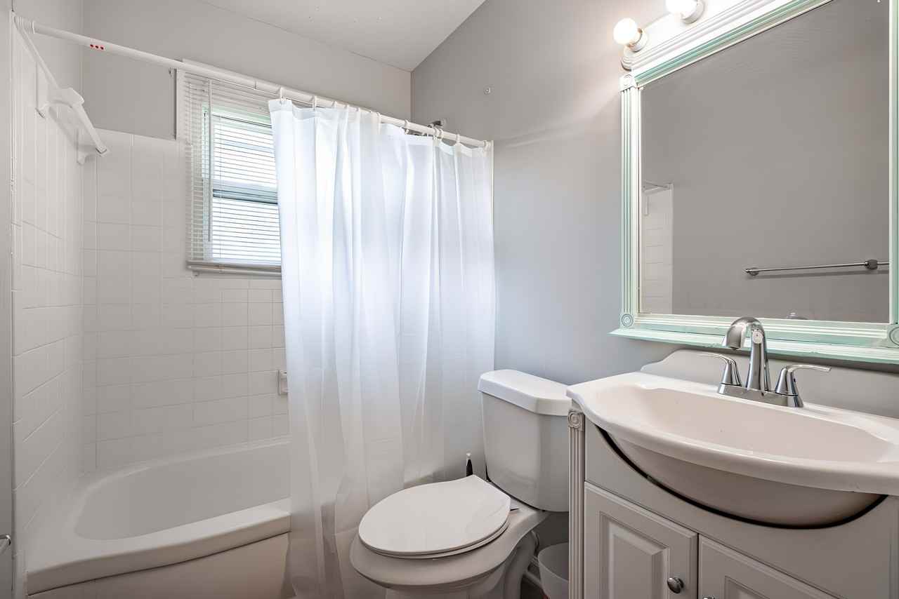 Willow Dr - Photo 4 of 11