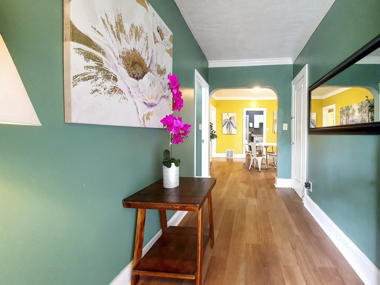 Stickney Ave - Photo 2 of 18